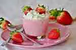 Strawberry dessert (Courtesy of Pixabay)